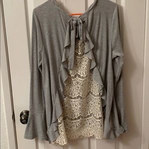 Gray lace bell sleeve shirt